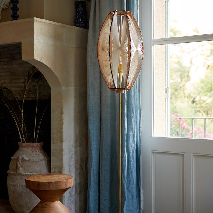 Lampadaire 130 sur pied laiton DJEMINO, tressage Twist