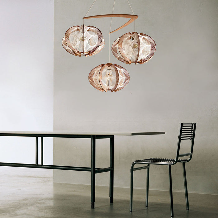 Lustre ECHINO, Tressage Triple Twist