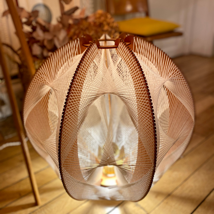 Lampe sur socle ASTROFI, tressage Triple Twist