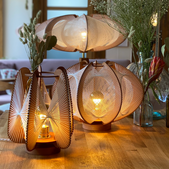 Lampe sur socle ARIOCA, tressage twist