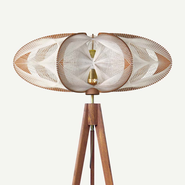 Lampadaire Etiola de Lafablight struLampadaire ETIOLA, tressage Triple Twist, par Lafablight